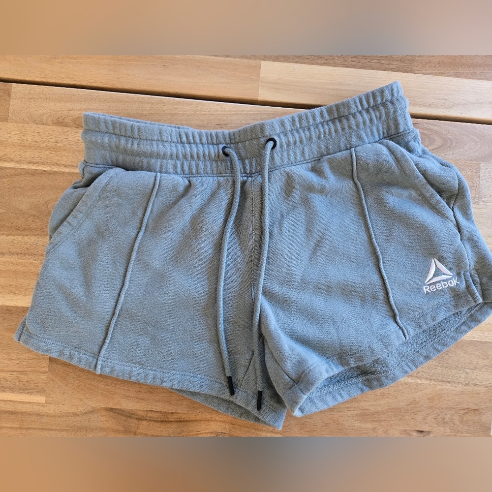 Reebok Women's Sea Green 4" Terry Shorts W/ Pockets Size XS